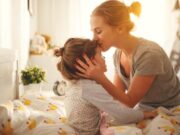 5-Amazing-Habits-To-Opt-For-Your-Mother-To-Make-Her-Happy